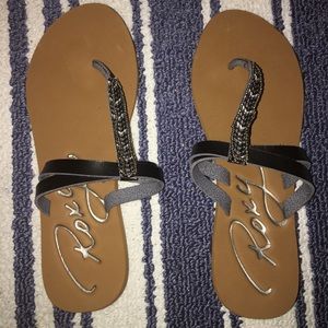 Roxy sandals